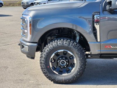 2027 Ford F-350SD Platinum