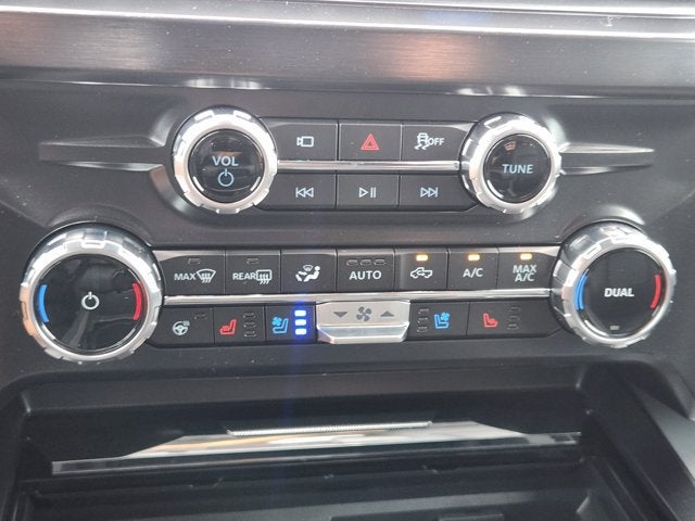 2027 Ford F-350SD Lariat