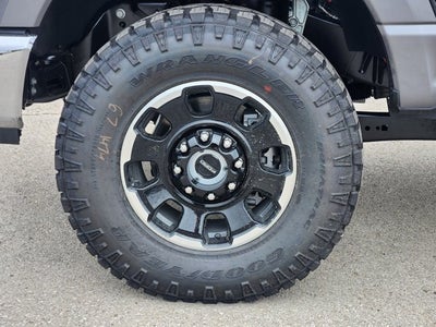2027 Ford F-350SD Lariat