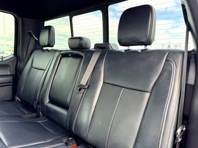 2022 Ford F-350SD Lariat