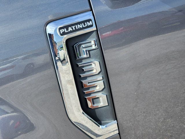 2022 Ford F-350SD Platinum