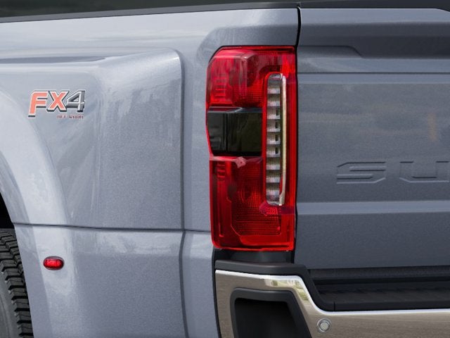2027 Ford F-450SD Lariat