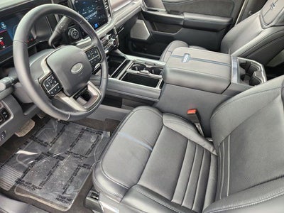 2026 Ford F-450SD Platinum DRW
