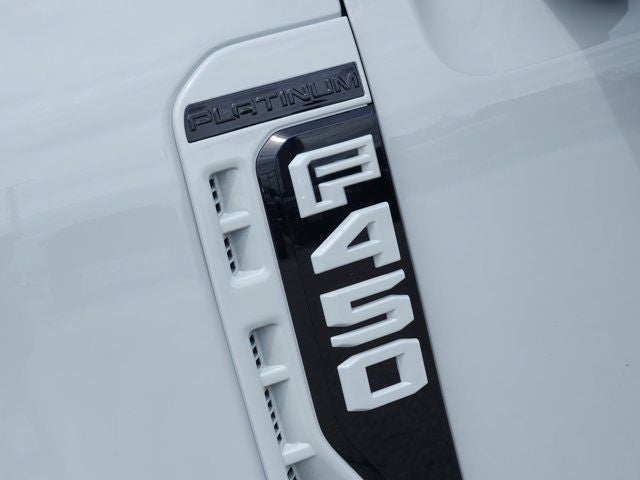 2026 Ford F-450SD Platinum