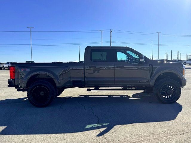2026 Ford F-450SD XLT LIFTED WHEELS TIRES DRW