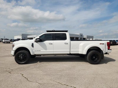 2022 Ford F-450SD Limited