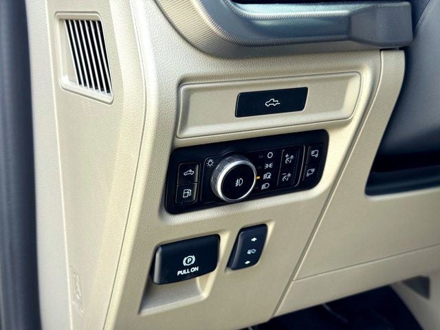 2026 Ford F-150 Platinum Plus