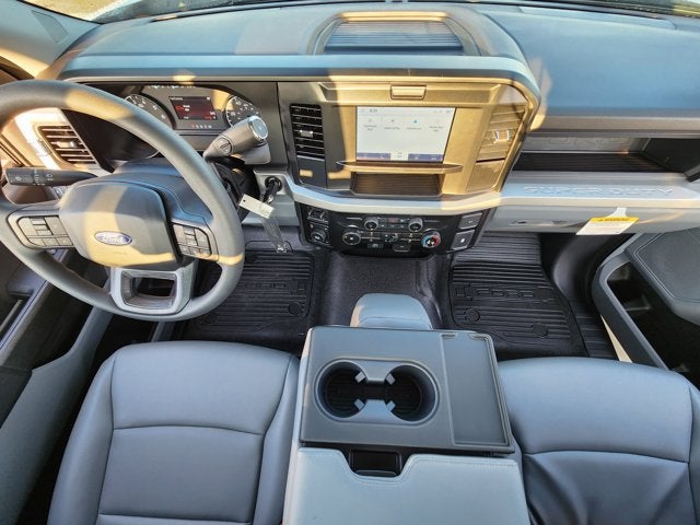 2027 Ford F-350SD XL