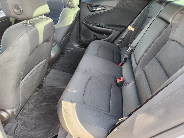 2016 Chevrolet Malibu LS 1LS