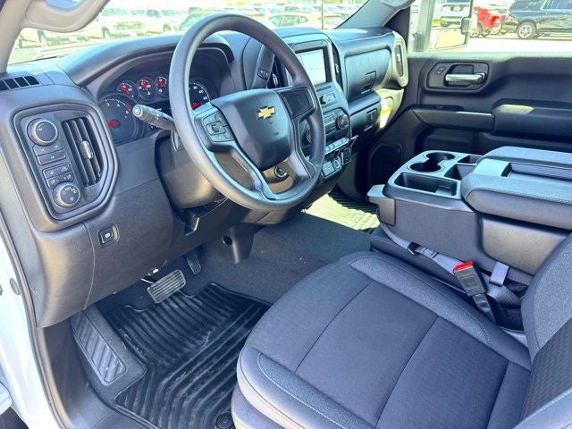 2025 Chevrolet Silverado 2500HD Custom
