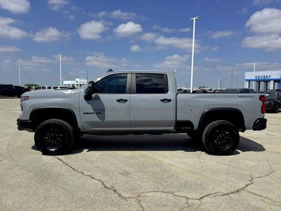 2025 Chevrolet Silverado 2500HD ZR2 Bison Edition