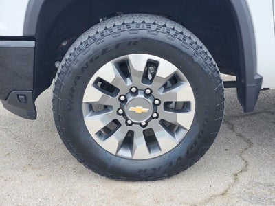2024 Chevrolet Silverado 2500HD Custom