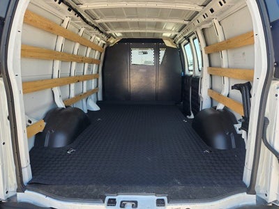2025 Chevrolet Express 2500 Work Van Cargo
