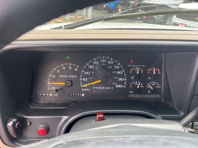1997 Chevrolet Suburban 2500 Base