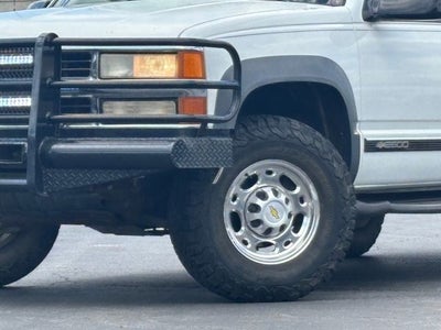 1997 Chevrolet Suburban 2500 Base