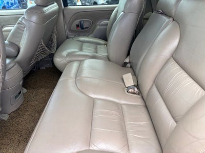 1997 Chevrolet Suburban 2500 Base
