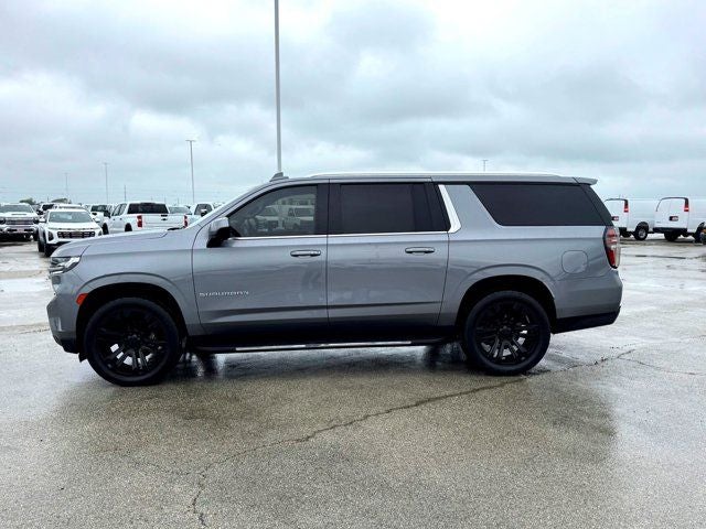 2022 Chevrolet Suburban LT