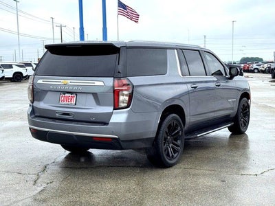 2022 Chevrolet Suburban LT