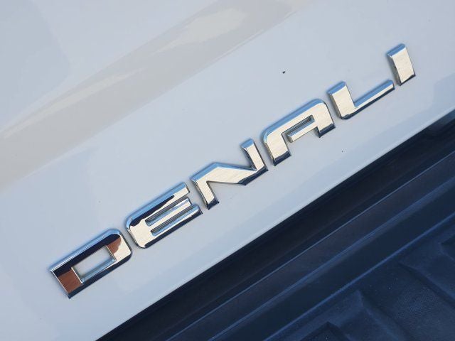 2015 GMC Sierra 2500HD Denali