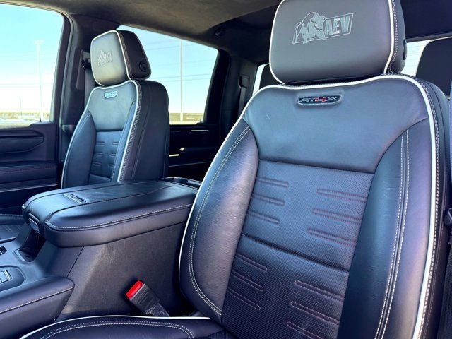 2024 GMC Sierra 2500HD AT4X AEV Edition