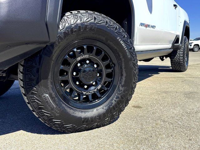 2024 GMC Sierra 2500HD AT4X AEV Edition