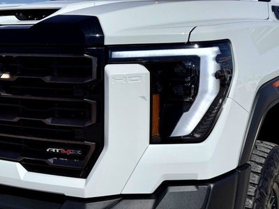 2024 GMC Sierra 2500HD AT4X AEV Edition