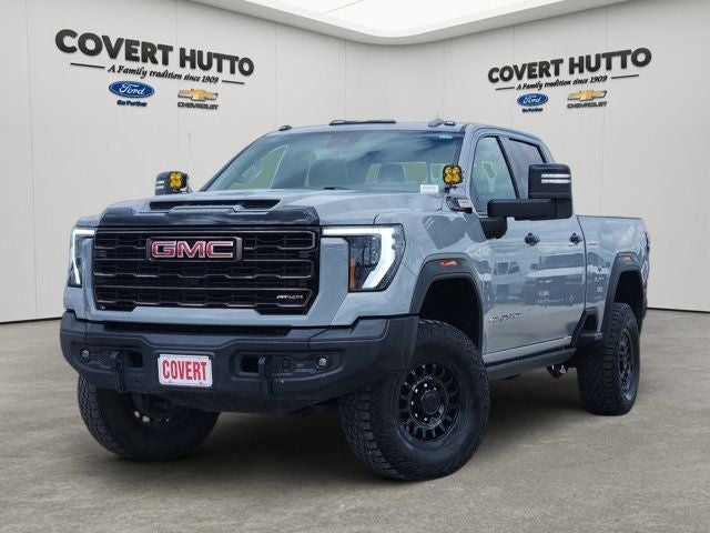 2024 GMC Sierra 4WD Crew Cab Standard Box AT4X's photo