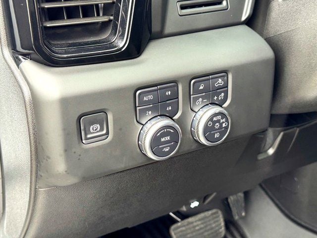 2025 GMC Sierra 2500HD AT4