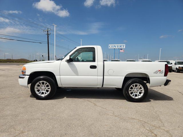 2004 GMC Sierra 1500 SLE