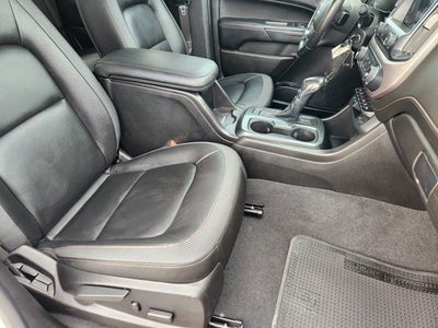 2022 GMC Canyon AT4 w/Leather