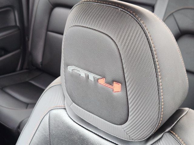 2022 GMC Canyon AT4 w/Leather