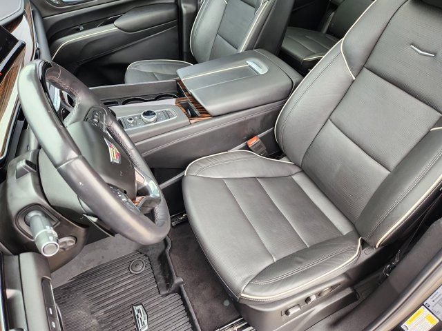 2023 Cadillac Escalade ESV Premium