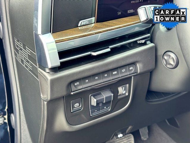 2025 Cadillac Escalade ESV Sport Platinum