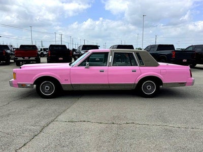 1989 Lincoln Town Car Signature