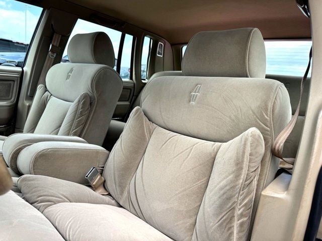 1989 Lincoln Town Car Signature