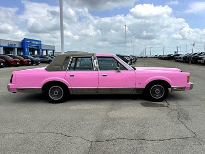 1989 Lincoln Town Car Signature