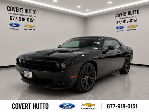 2022 Dodge Challenger SXT