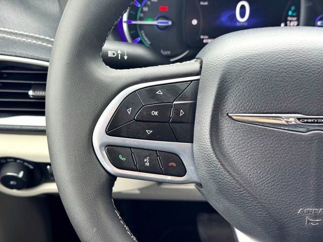 2024 Chrysler Pacifica Hybrid Select