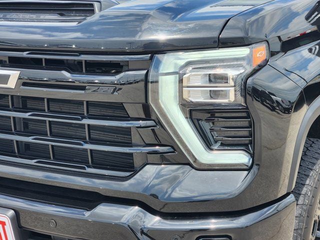 2024 Chevrolet Silverado 2500HD LTZ Midnight Edition