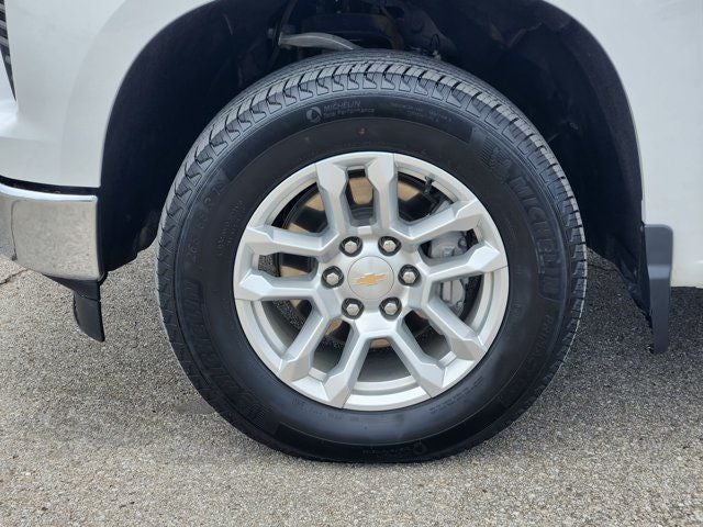 2025 Chevrolet Silverado 1500 LT LT1