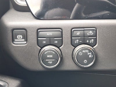 2025 Chevrolet Silverado 1500 LT LT1