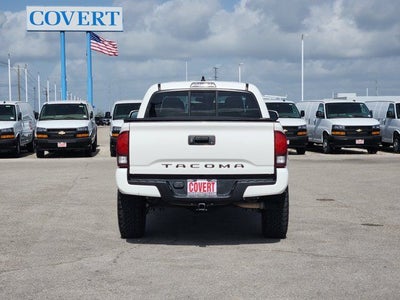 2022 Toyota Tacoma SR