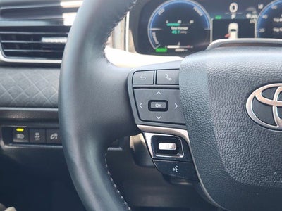 2025 Toyota Camry XLE Premium Plus