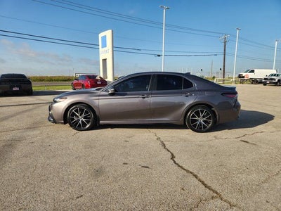 2024 Toyota Camry SE