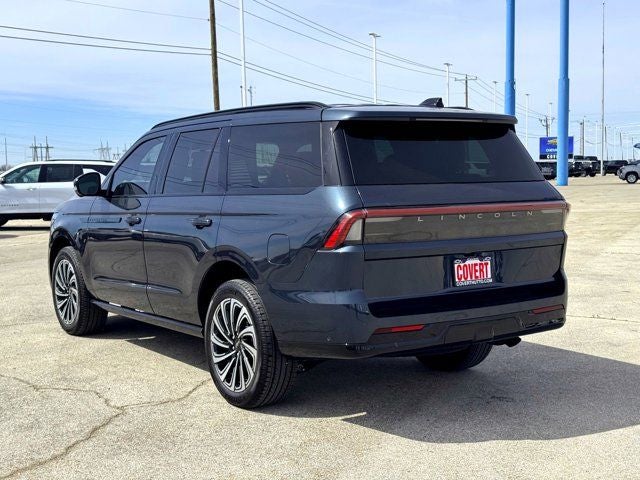 2025 Lincoln Navigator Reserve Jet Appearance