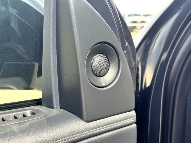 2025 Lincoln Navigator Reserve Jet Appearance