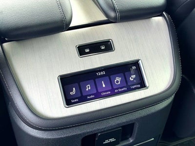 2025 Lincoln Navigator Reserve Jet Appearance