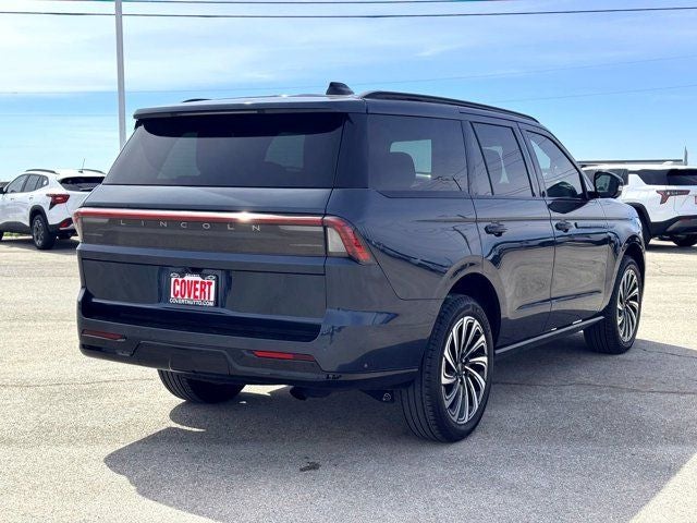 2025 Lincoln Navigator Reserve Jet Appearance