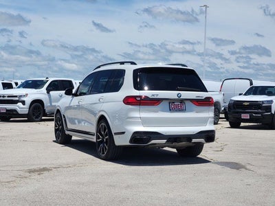 2022 BMW X7 xDrive40i M Sport