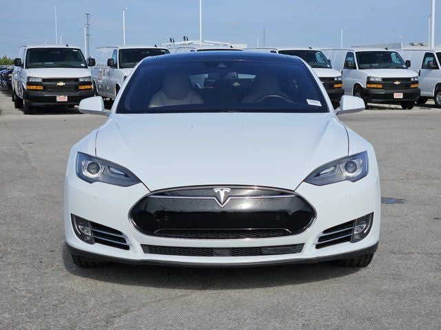 Used 2015 Tesla Model S 85D with VIN 5YJSA1H2XFF097154 for sale in Hutto, TX